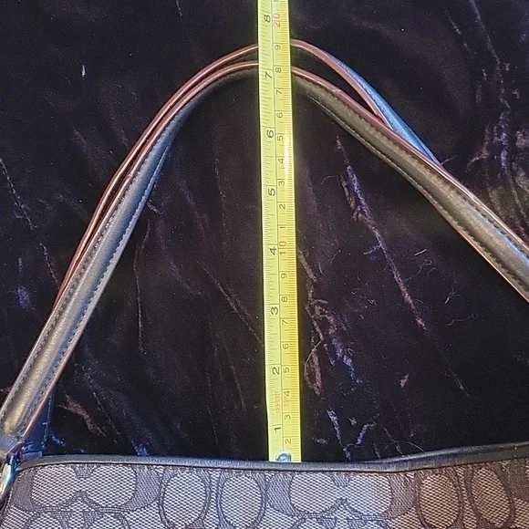 Coach large handbag silver hardware - Picture 5 of 14